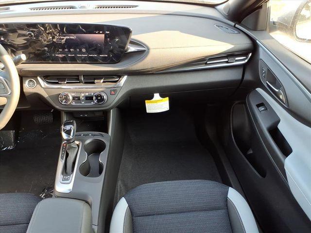 new 2026 Buick Envista car, priced at $25,985