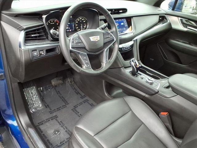 used 2023 Cadillac XT5 car, priced at $36,950