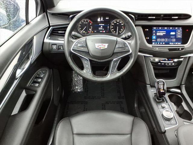 used 2023 Cadillac XT5 car, priced at $36,950