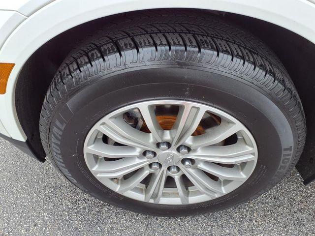 used 2019 Cadillac XT5 car, priced at $18,200