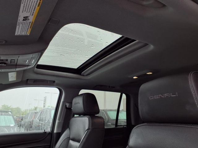 used 2020 GMC Yukon car, priced at $39,725
