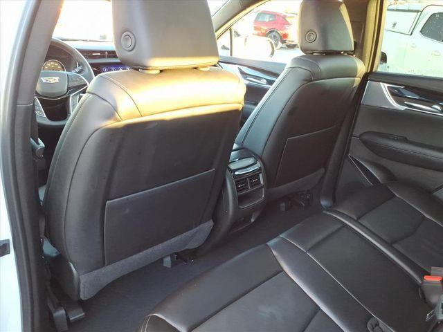 used 2025 Cadillac XT5 car, priced at $46,825