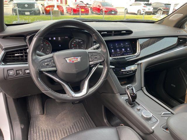used 2020 Cadillac XT6 car, priced at $30,300