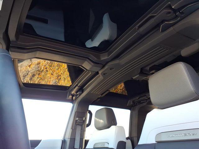 new 2025 GMC HUMMER EV SUV car, priced at $99,470