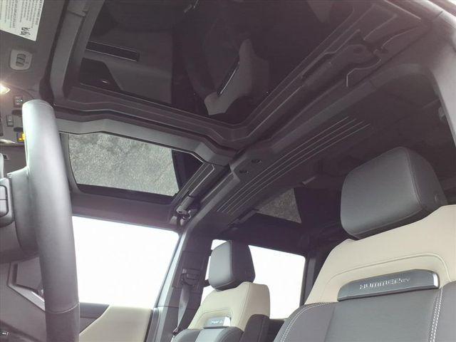 new 2026 GMC HUMMER EV SUV car, priced at $99,590