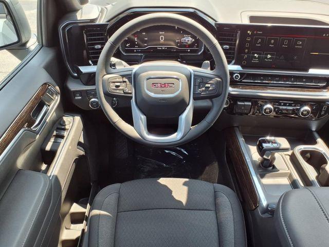 new 2025 GMC Sierra 1500 car, priced at $58,630
