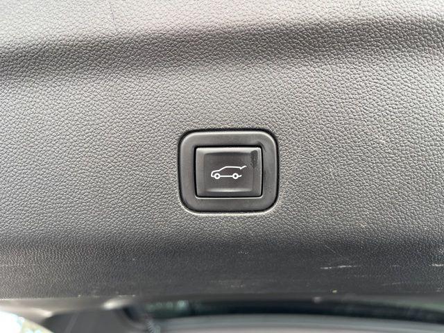 used 2023 GMC Yukon car, priced at $64,875