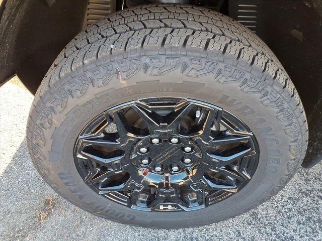 new 2026 GMC HUMMER EV SUV car, priced at $100,289