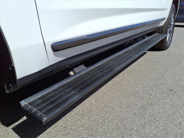 used 2023 GMC Yukon XL car, priced at $83,495