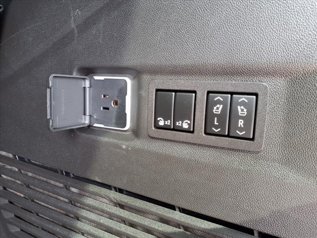 used 2024 GMC Yukon car, priced at $74,495