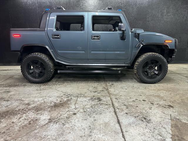 used 2005 Hummer H2 car, priced at $13,995