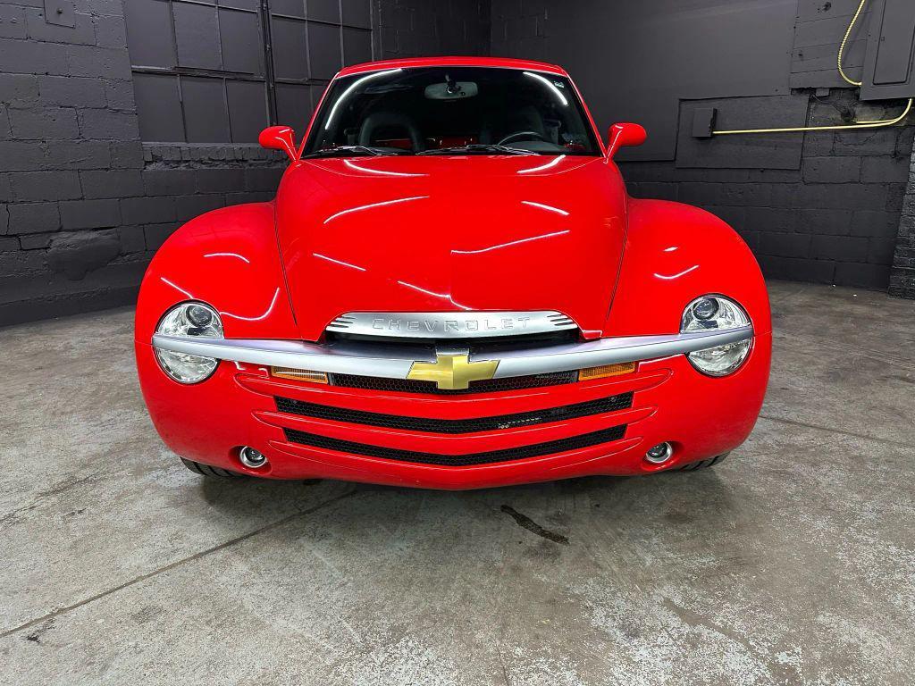 used 2003 Chevrolet SSR car, priced at $30,295