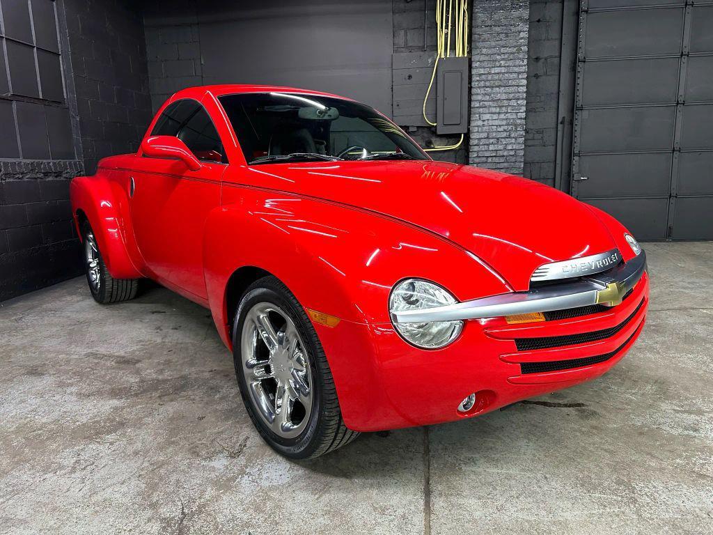 used 2003 Chevrolet SSR car, priced at $30,295