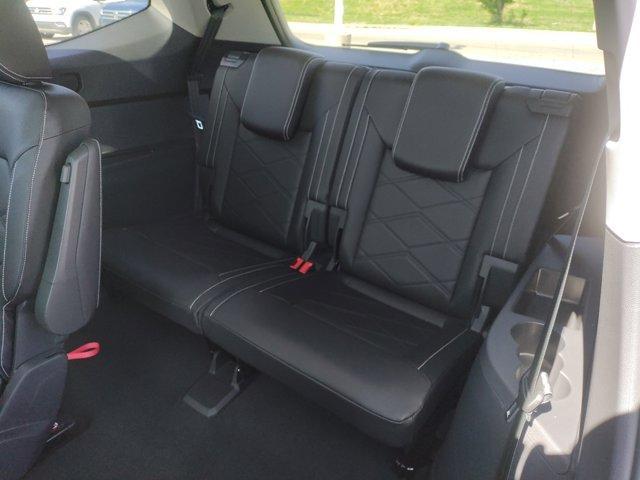 new 2025 Volkswagen Atlas car, priced at $45,915
