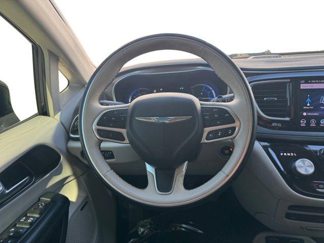 used 2018 Chrysler Pacifica Hybrid car, priced at $21,997