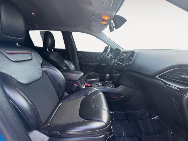 used 2019 Jeep Cherokee car, priced at $16,475