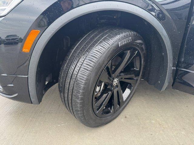 used 2023 Volkswagen Tiguan car