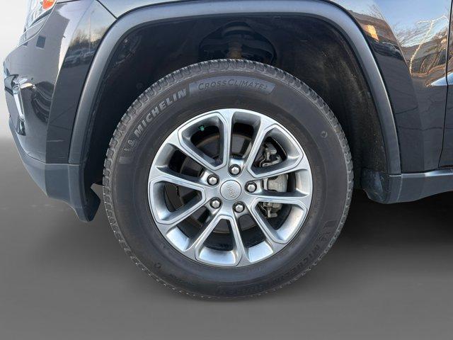 used 2014 Jeep Grand Cherokee car, priced at $15,000