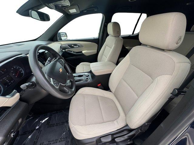 used 2023 Chevrolet Traverse car, priced at $30,000