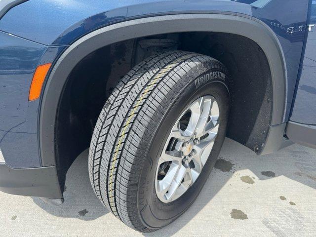 used 2023 Chevrolet Traverse car, priced at $30,000