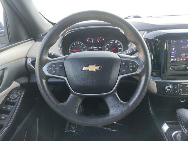 used 2023 Chevrolet Traverse car, priced at $31,900