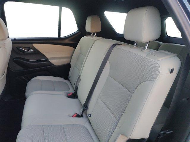 used 2023 Chevrolet Traverse car, priced at $31,900