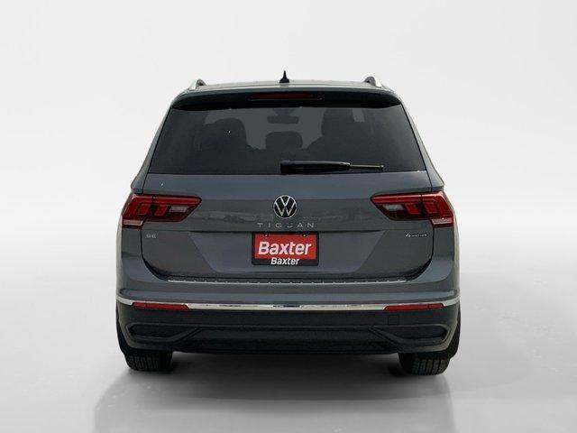 new 2024 Volkswagen Tiguan car, priced at $33,354