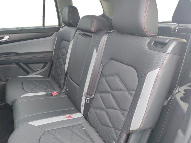 new 2025 Volkswagen Atlas car, priced at $46,981