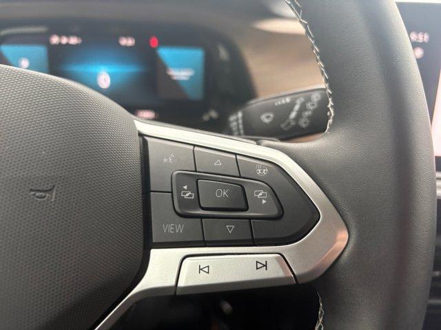 used 2025 Volkswagen Atlas car, priced at $38,990