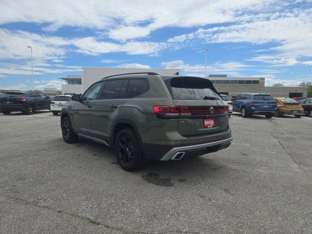 new 2025 Volkswagen Atlas car, priced at $47,501