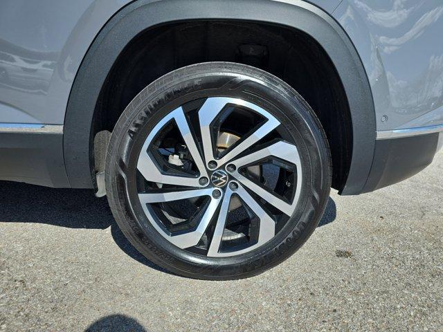 used 2021 Volkswagen Atlas Cross Sport car, priced at $33,900