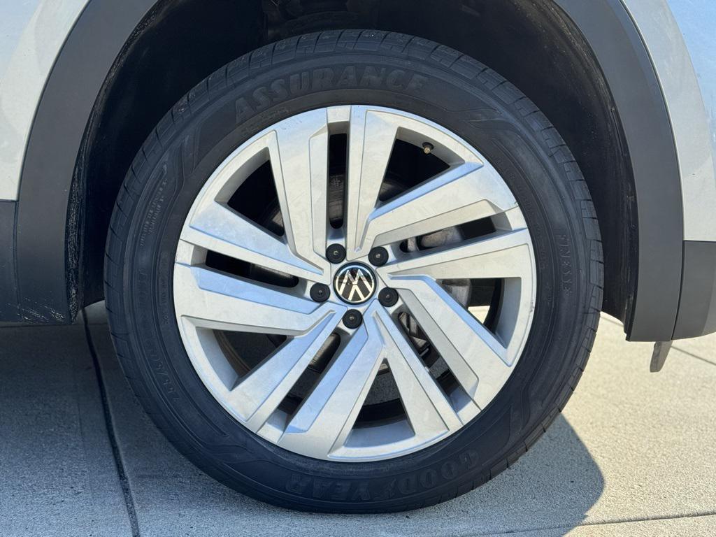 used 2023 Volkswagen Atlas Cross Sport car, priced at $22,655