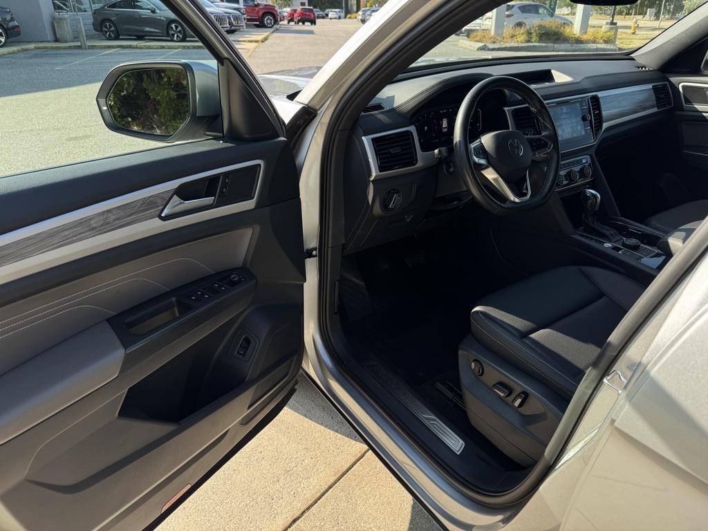 used 2023 Volkswagen Atlas Cross Sport car, priced at $22,655
