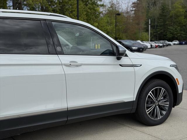 new 2024 Volkswagen Tiguan car, priced at $35,756