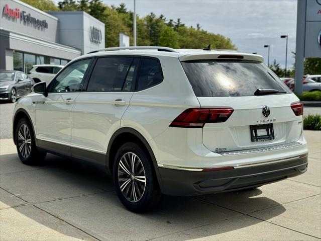 new 2024 Volkswagen Tiguan car, priced at $35,756