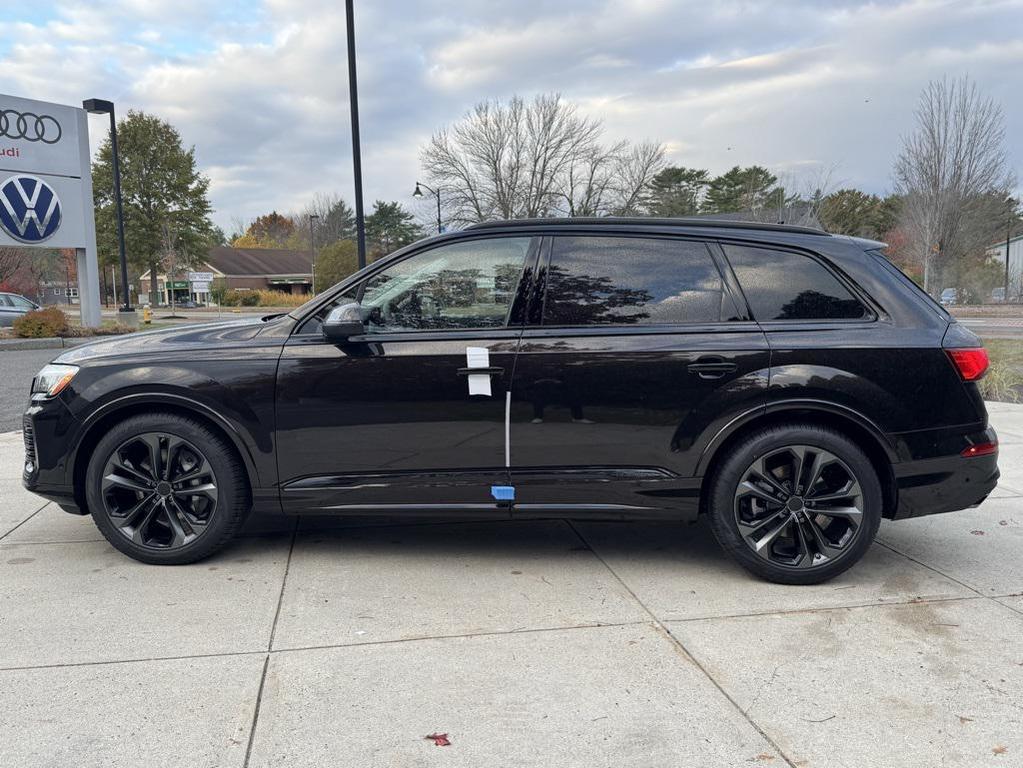 new 2026 Audi Q7 car, priced at $78,445