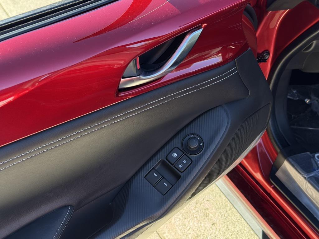 new 2025 Mazda MX-5 Miata RF car, priced at $41,065