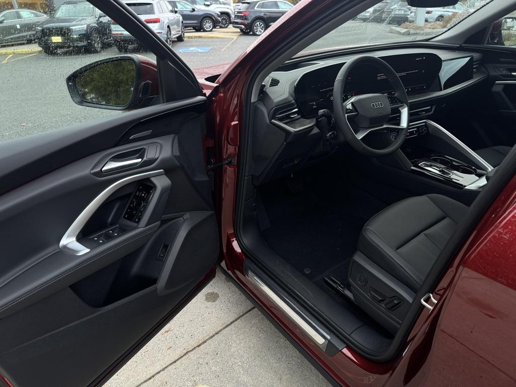 new 2025 Audi Q5 car, priced at $60,330