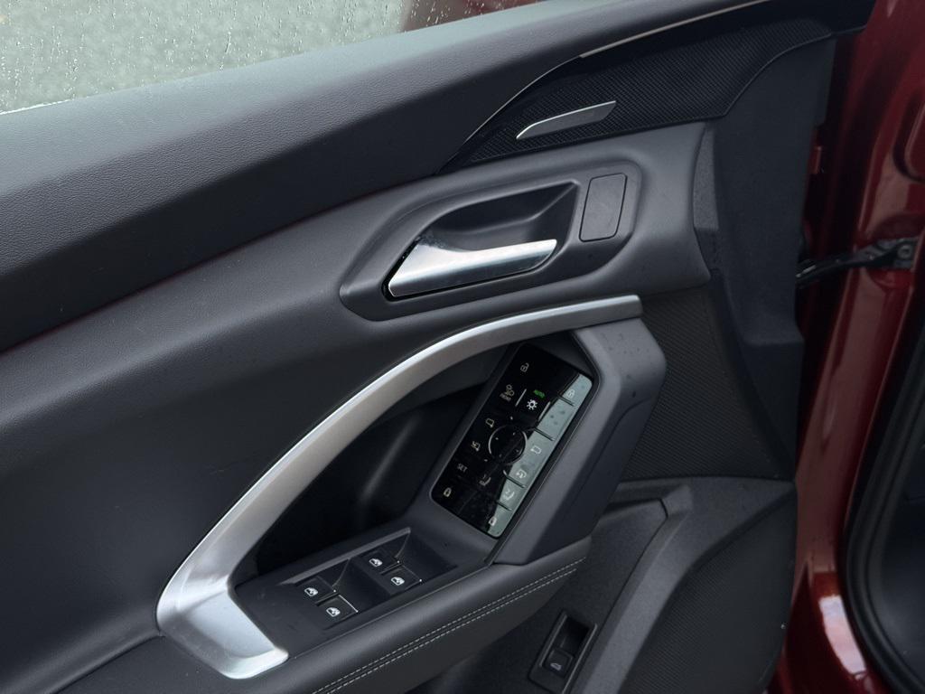 new 2025 Audi Q5 car, priced at $60,330