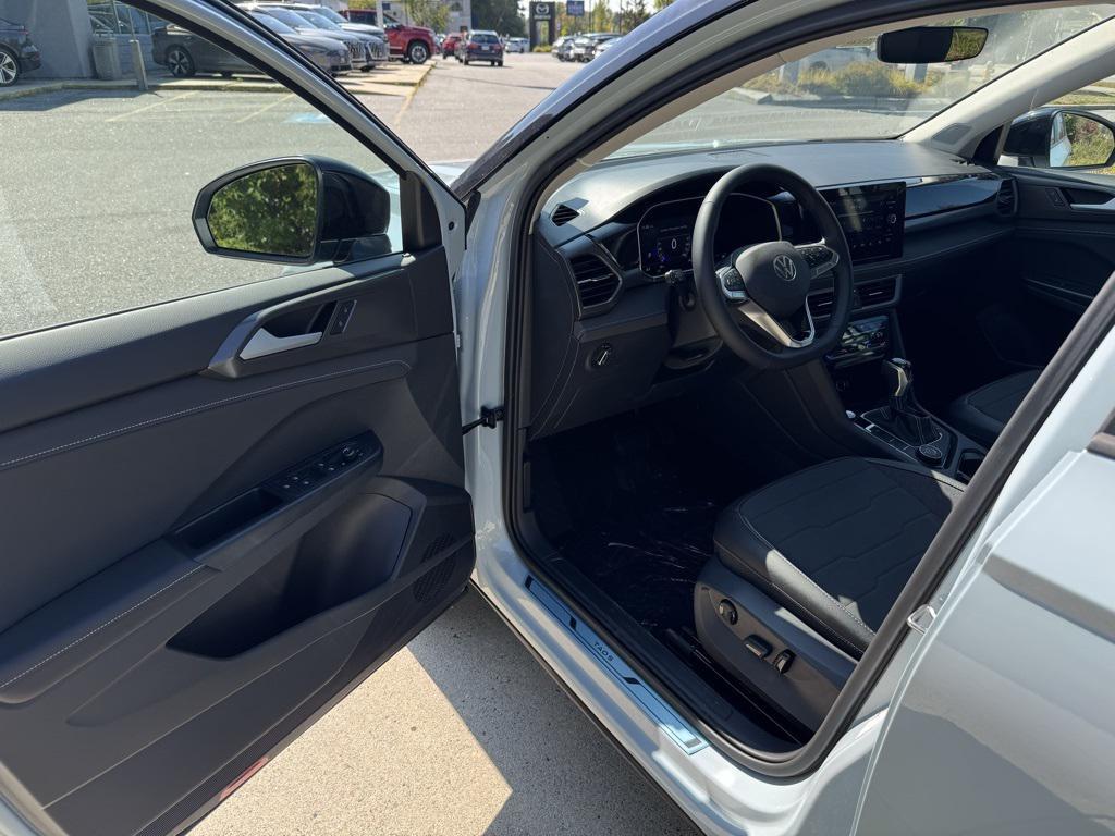 new 2025 Volkswagen Taos car, priced at $34,632