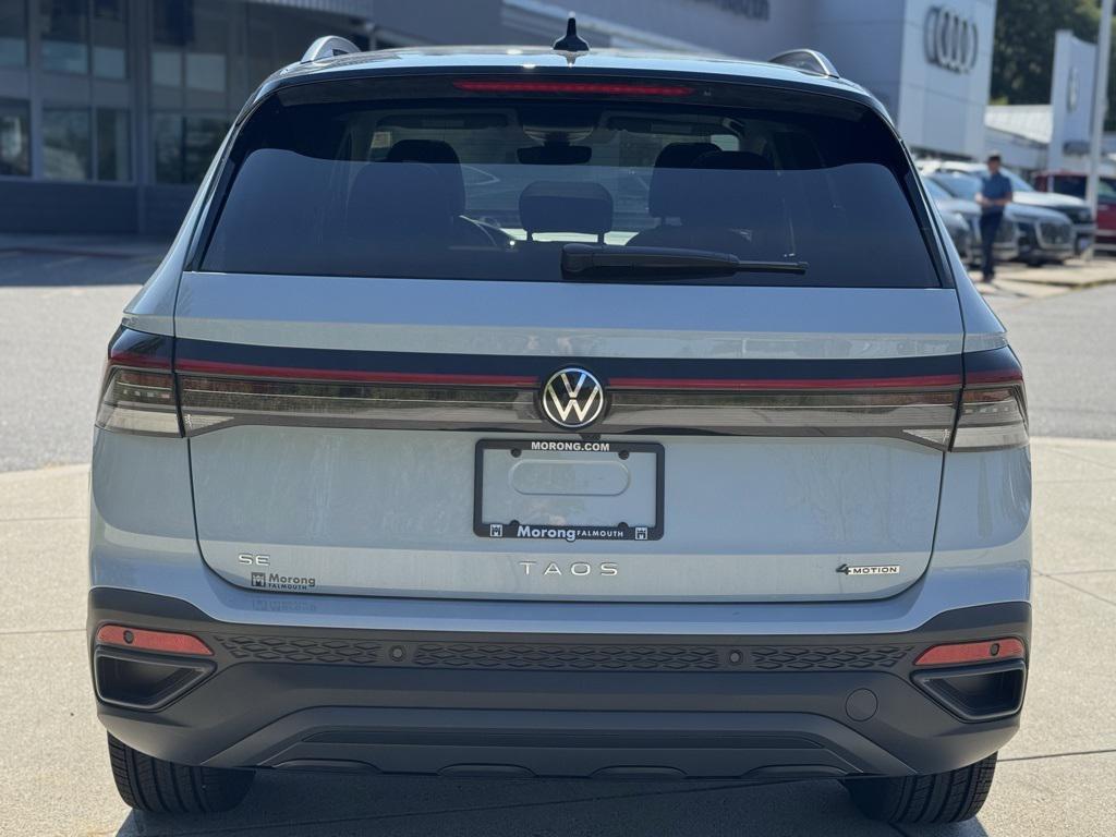 new 2025 Volkswagen Taos car, priced at $34,632