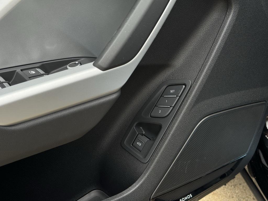 new 2025 Audi Q3 car, priced at $44,960