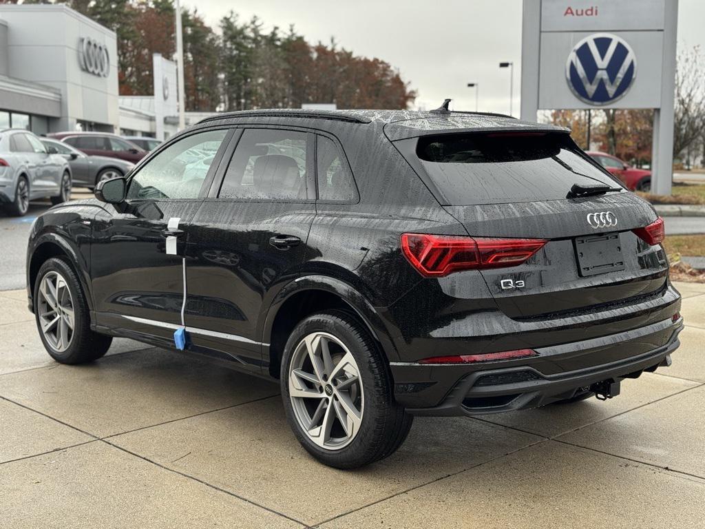 new 2025 Audi Q3 car, priced at $44,960