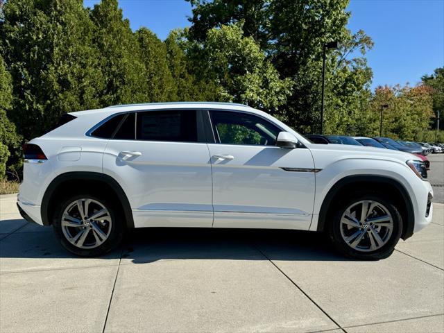 new 2024 Volkswagen Atlas Cross Sport car, priced at $52,396