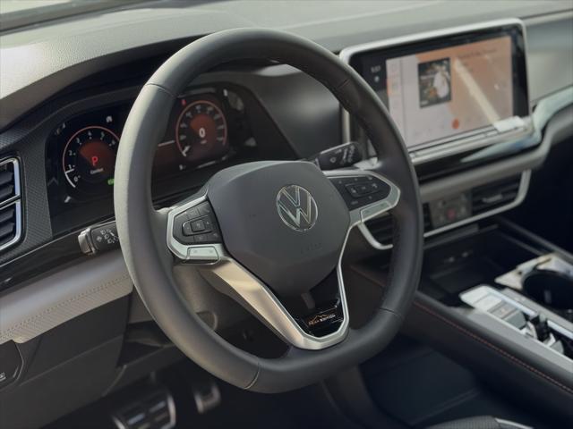 new 2024 Volkswagen Atlas car, priced at $53,721