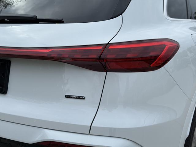 new 2025 Audi Q5 car, priced at $61,105