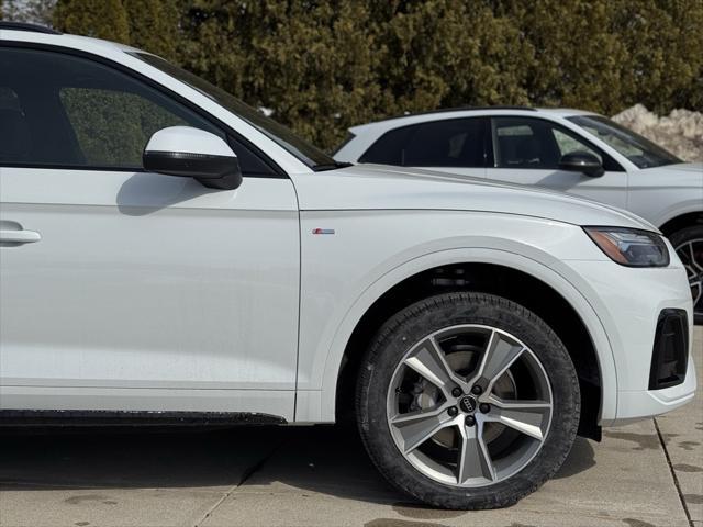 new 2025 Audi Q5 car, priced at $53,780