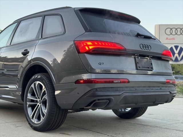 new 2025 Audi Q7 car, priced at $64,920