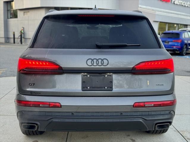 new 2025 Audi Q7 car, priced at $64,920