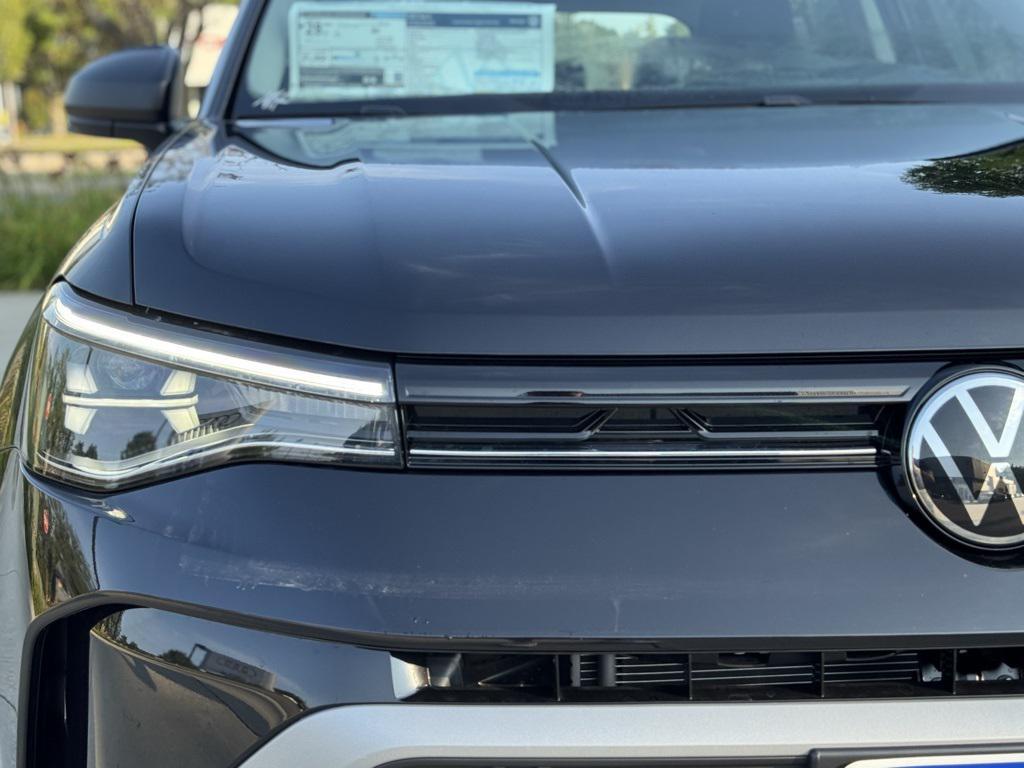 new 2025 Volkswagen Taos car, priced at $28,526